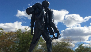 NAS TRILHAS DA FÉ E DA GUERRILHA